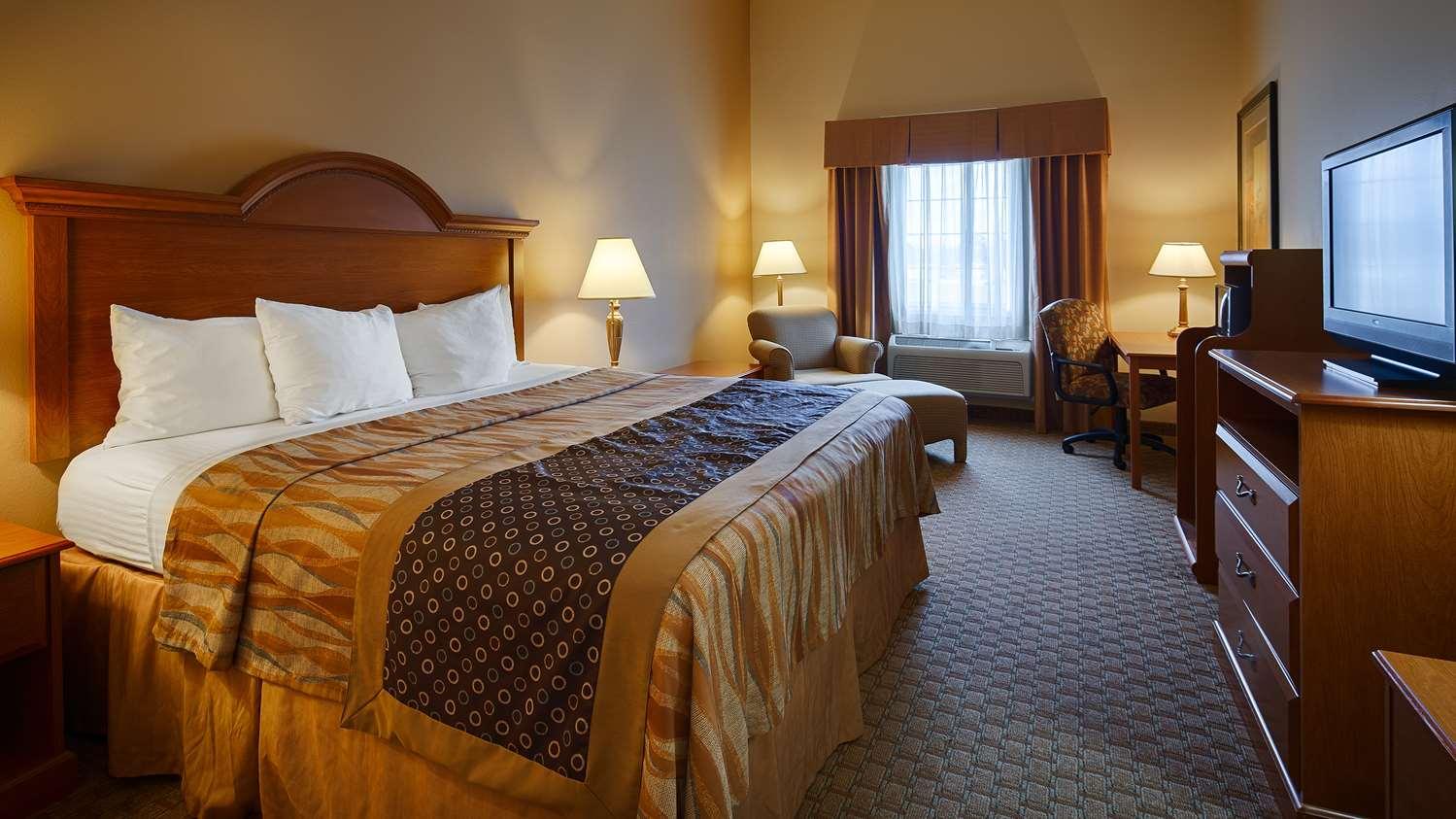 Best Western Plus New Caney Inn & Suites Экстерьер фото