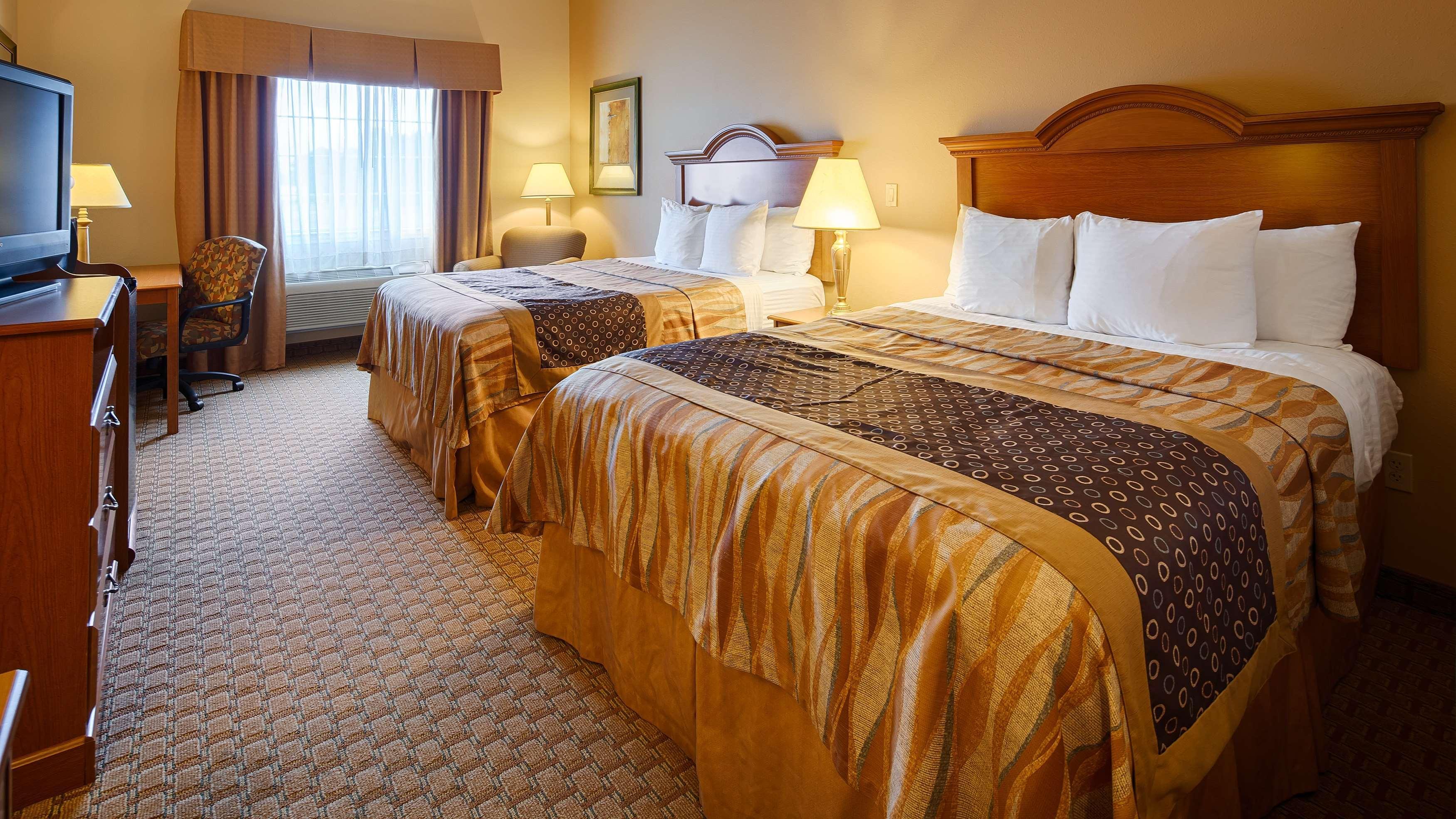 Best Western Plus New Caney Inn & Suites Экстерьер фото