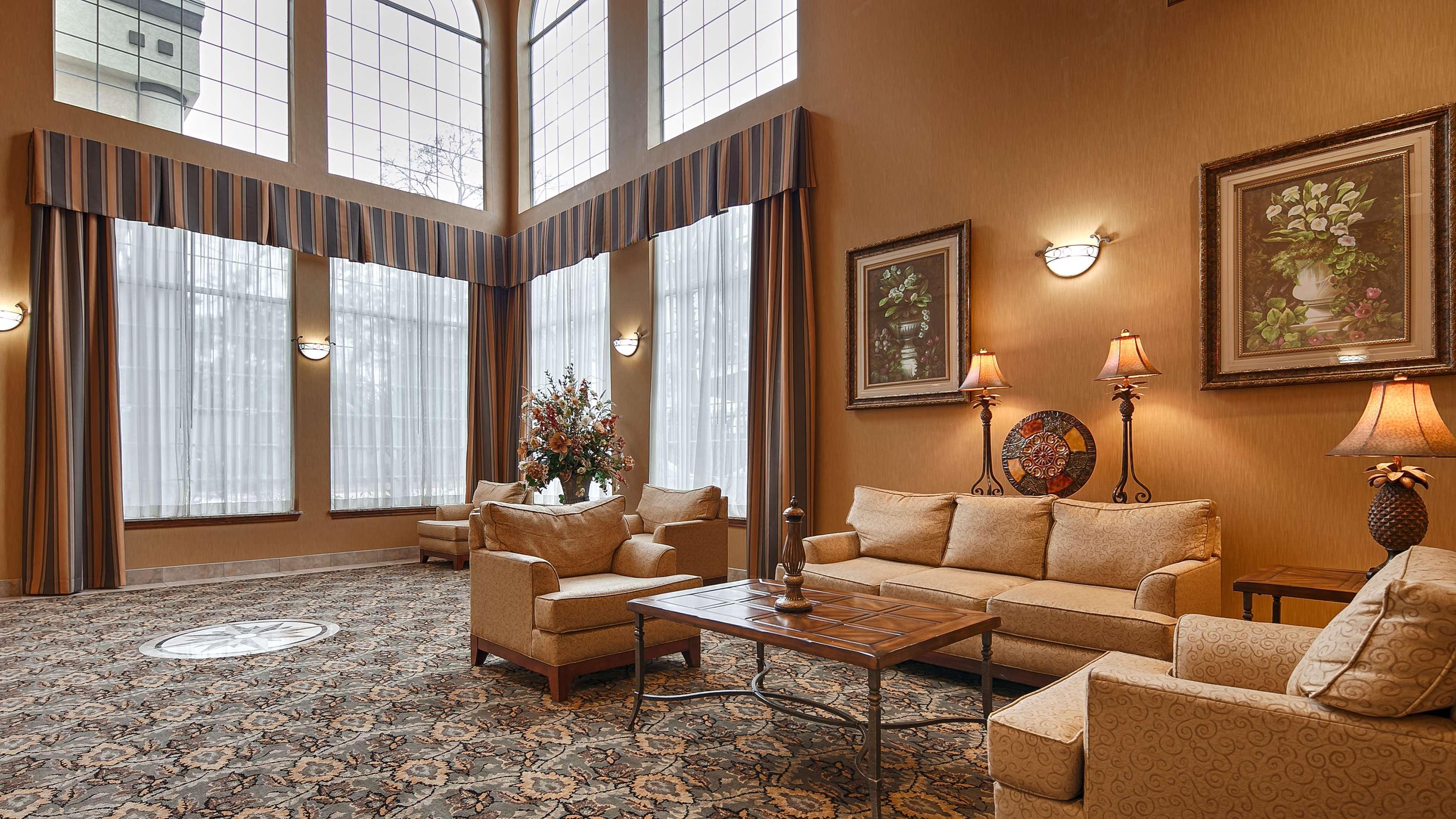 Best Western Plus New Caney Inn & Suites Экстерьер фото