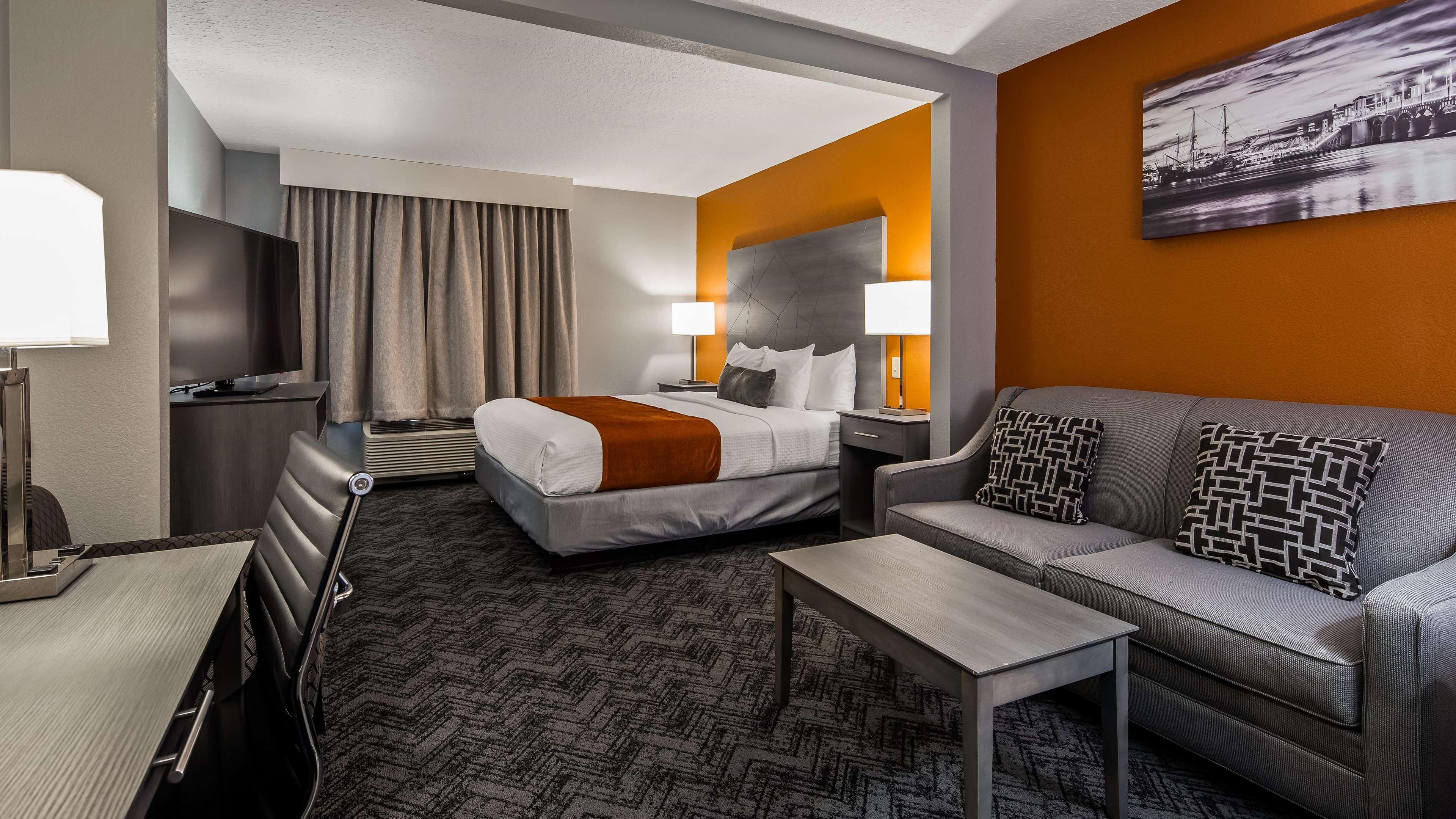 Best Western Plus New Caney Inn & Suites Экстерьер фото