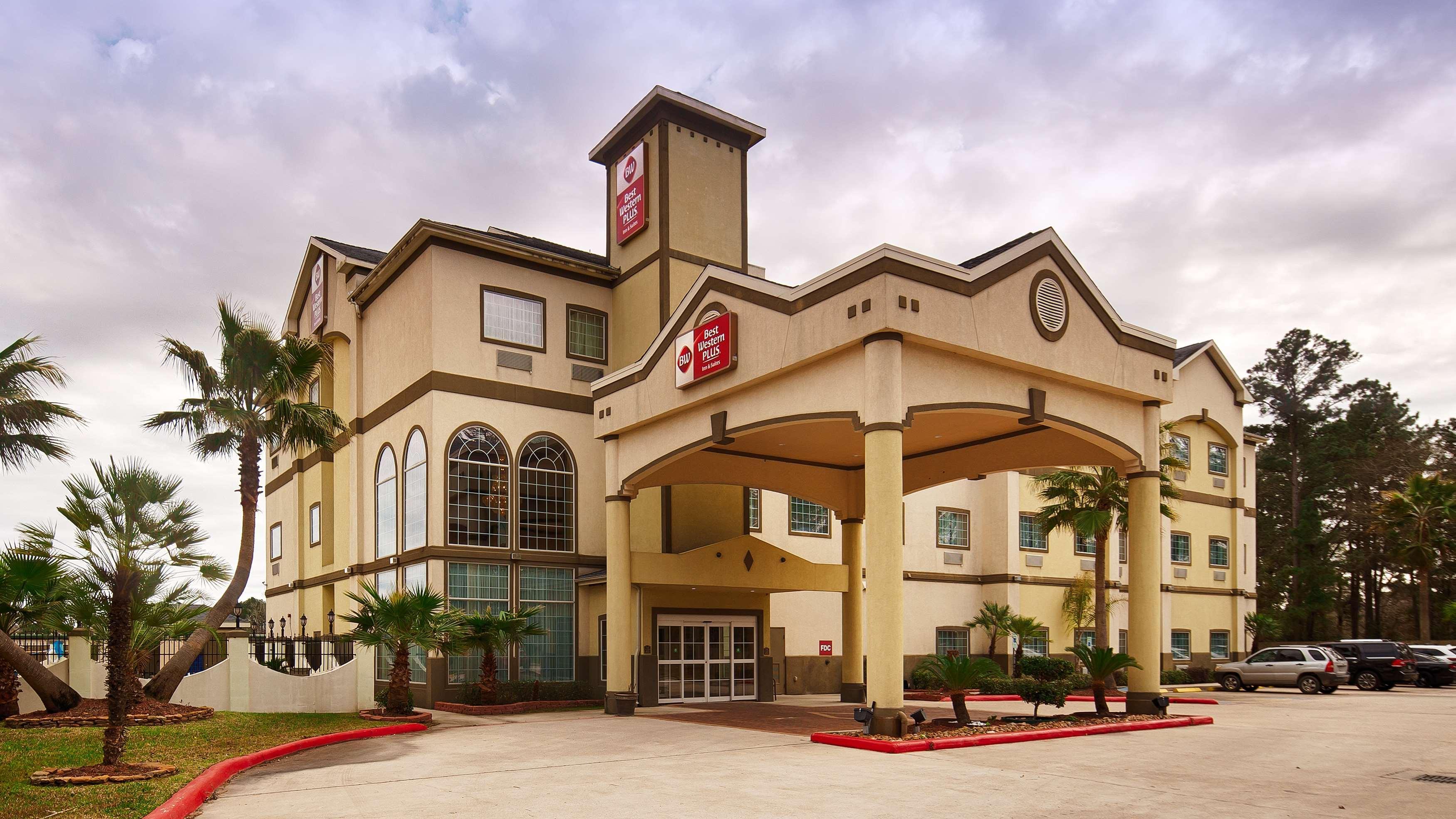 Best Western Plus New Caney Inn & Suites Экстерьер фото