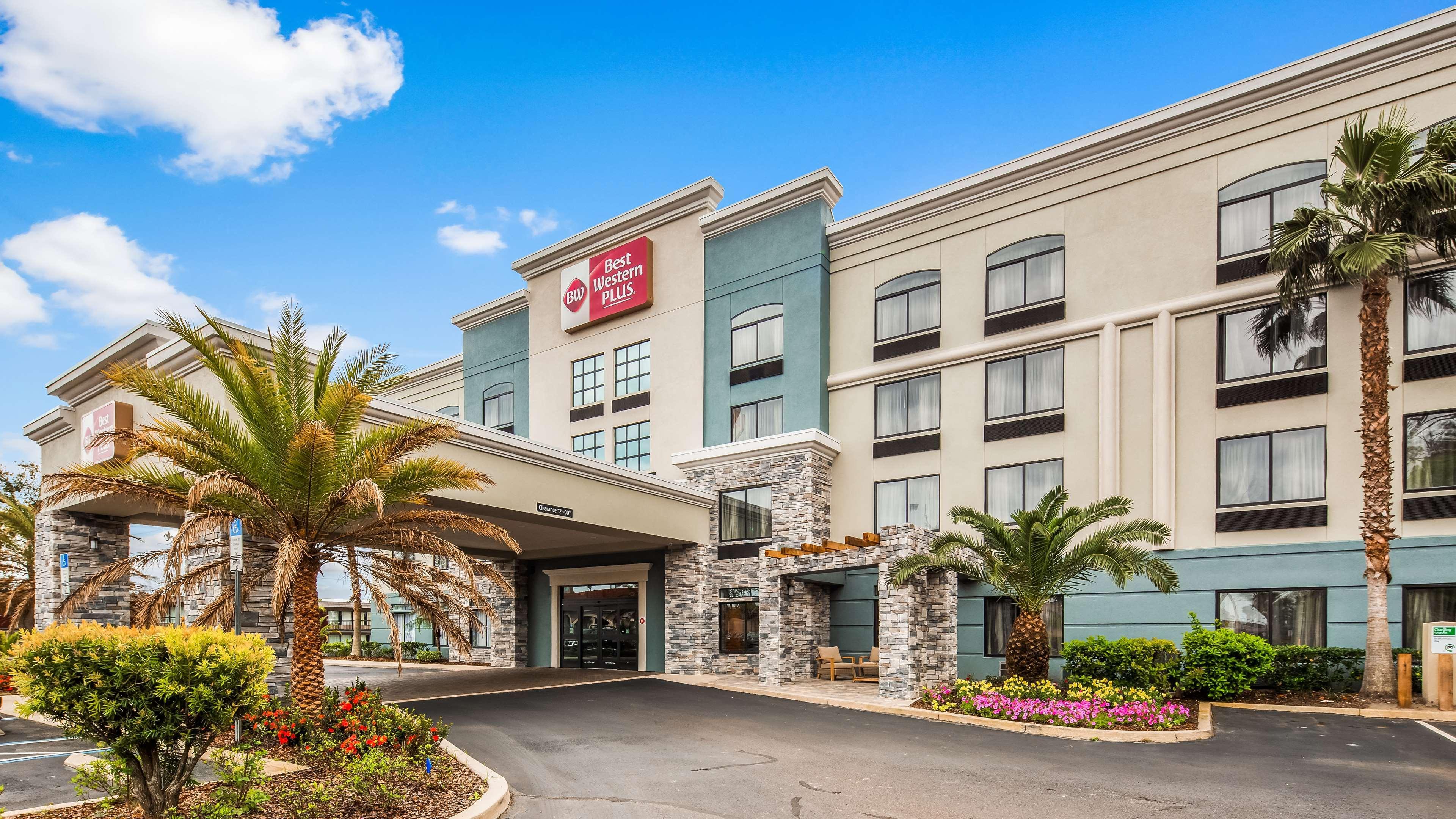 Best Western Plus New Caney Inn & Suites Экстерьер фото