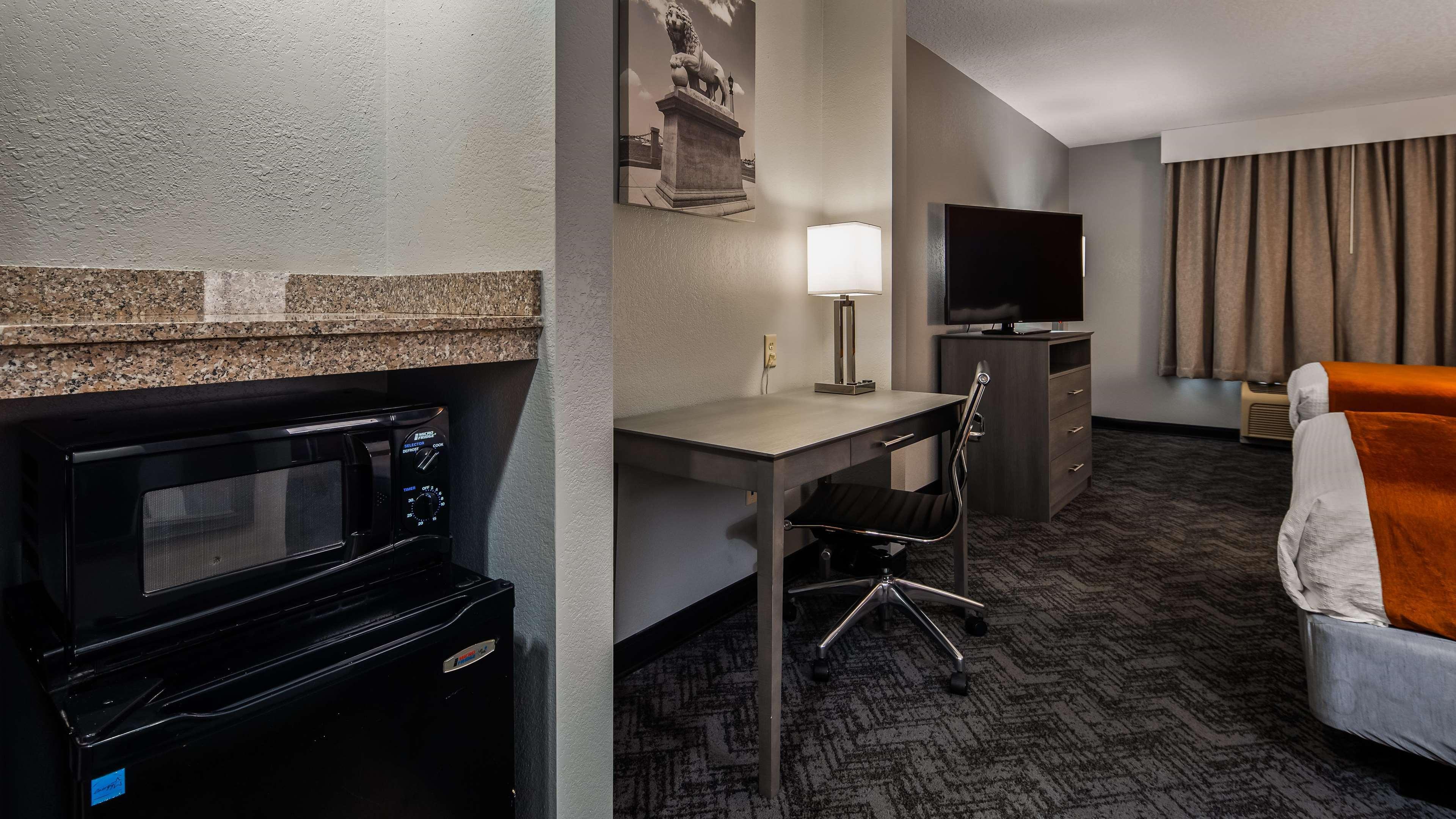 Best Western Plus New Caney Inn & Suites Экстерьер фото