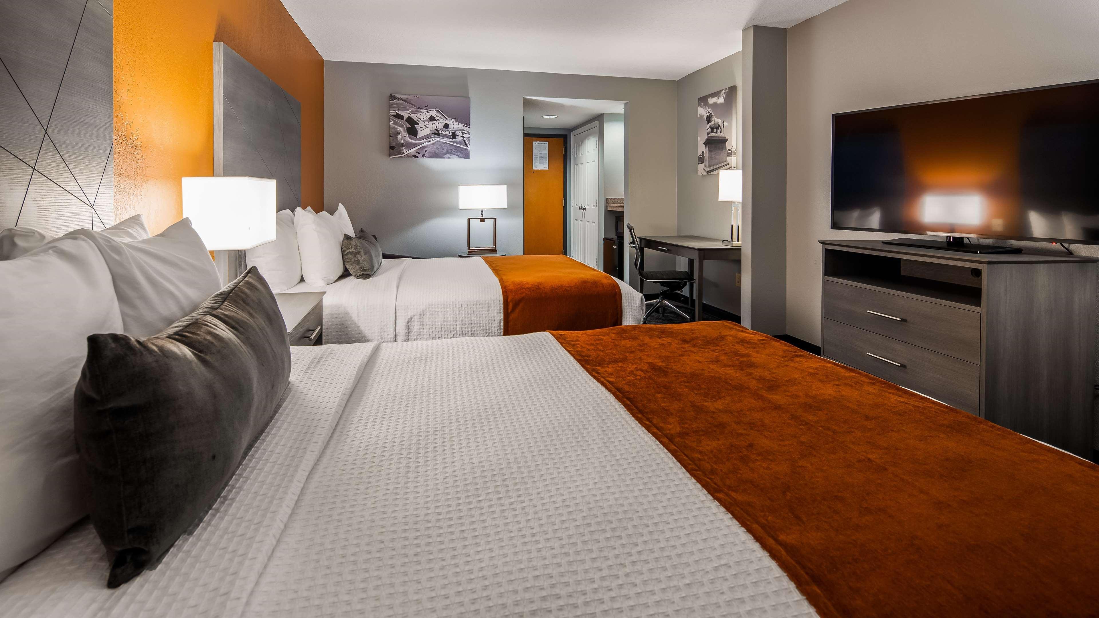 Best Western Plus New Caney Inn & Suites Экстерьер фото