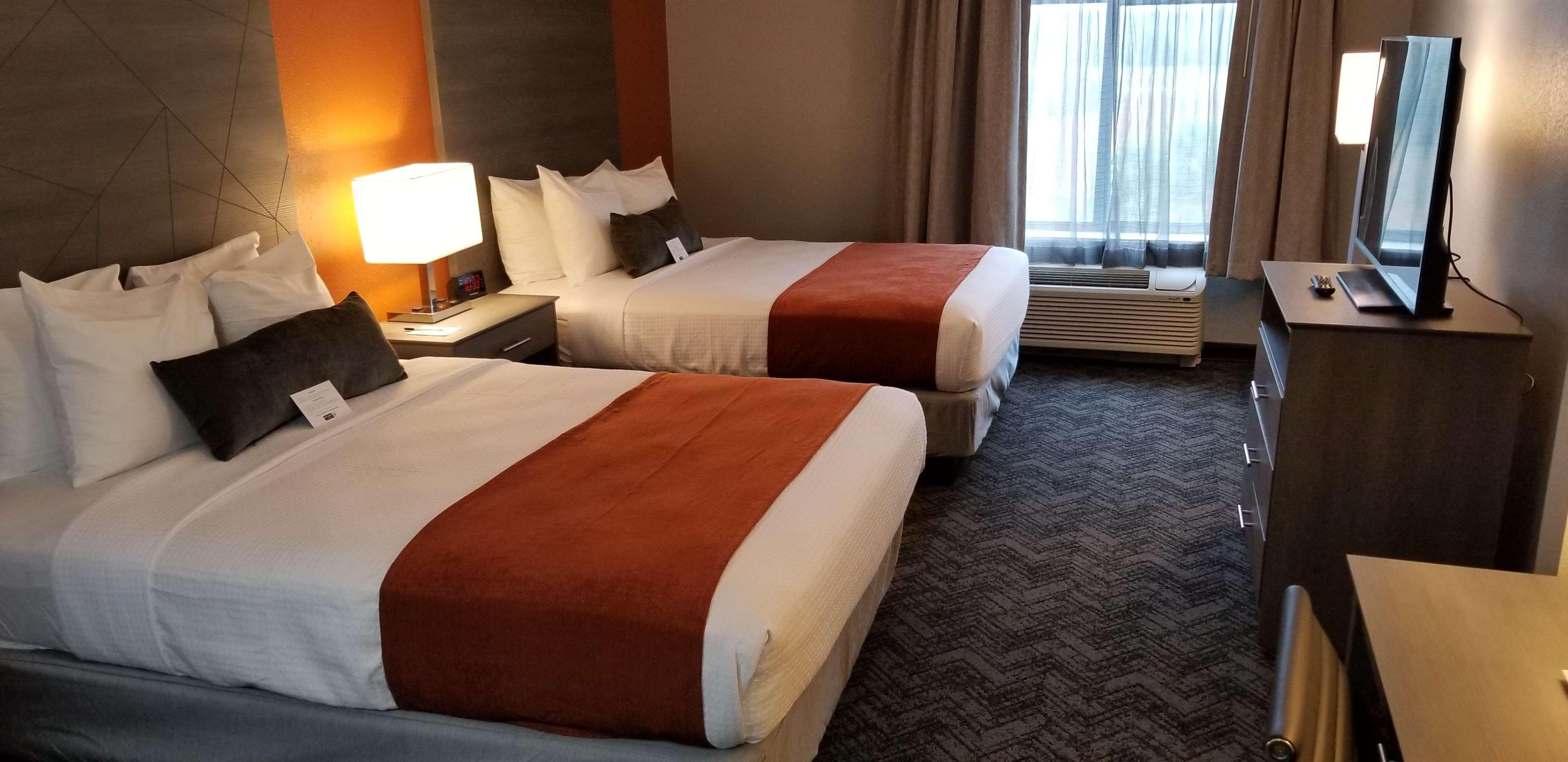 Best Western Plus New Caney Inn & Suites Экстерьер фото